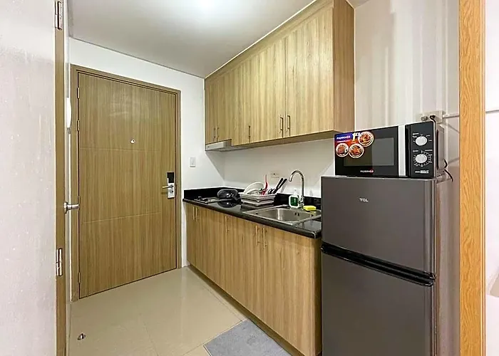 Twin-bed Oasis Moa Walkability Shore 2 Residences